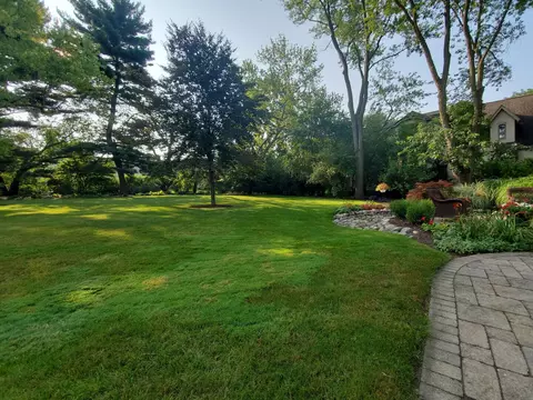 Exterior - Undisclosed, Wheaton, IL 60189 photo 11 of 16