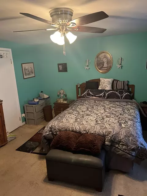 Other - 1792 Williamsburg Dr, Hoffman Estates, IL 60169 photo 1 of 2