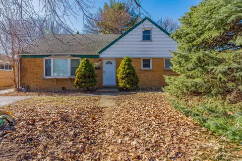 204 S Roy Ave, Northlake, IL 60164