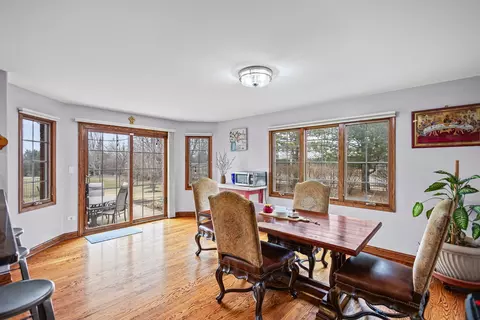 Dining - 12002 Ashbrook Ln, Mokena, IL 60448 photo 2 of 2