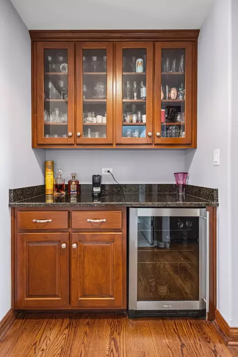 Kitchen - 12002 Ashbrook Ln, Mokena, IL 60448 photo 1 of 4