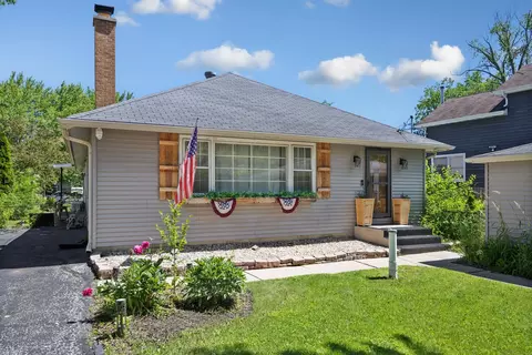 26278 W Blackhawk Ave, Ingleside, IL 60041