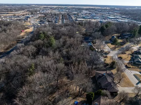 View/Area - 3108 26th St, Moline, IL 61265 photo 7 of 10