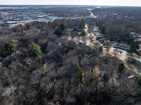 View/Area - 3108 26th St, Moline, IL 61265 photo 8 of 10