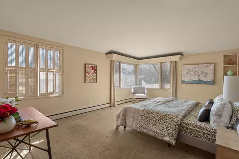 Bedroom - 3108 26th St, Moline, IL 61265 photo 2 of 5