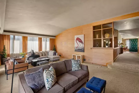 Living - 3108 26th St, Moline, IL 61265 photo 2 of 9