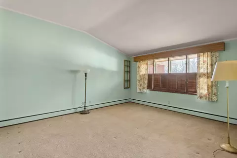 Living - 3108 26th St, Moline, IL 61265 photo 7 of 9