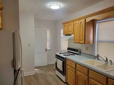 Kitchen - 3607 26th St, Moline, IL 61265 photo 1 of 2