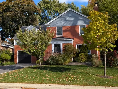 6831 N Kilpatrick Ave, Lincolnwood, IL 60712