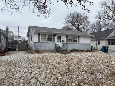 511 E 8th St, Rock Falls, IL 61071