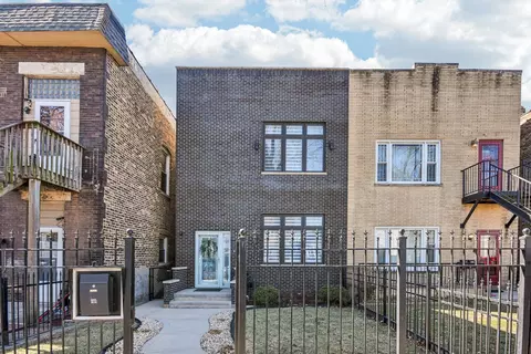 3816 S Emerald Ave, Chicago, IL 60609