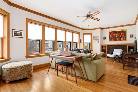 Living - 9031 Fairview Ave, Brookfield, IL 60513 photo 3 of 4