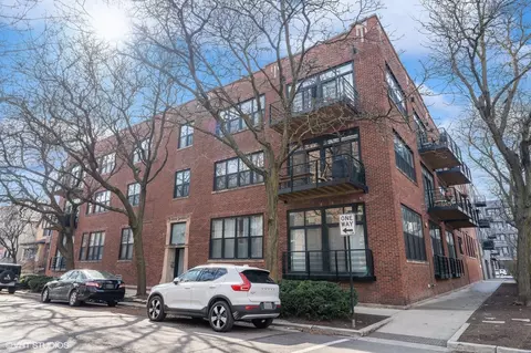 1670 N Claremont Ave #106, Chicago, IL 60647