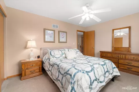Bedroom - 2019 Gleneagle Dr, Plainfield, IL 60586 photo 4 of 6