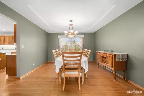 Dining - 2019 Gleneagle Dr, Plainfield, IL 60586 photo 1 of 2