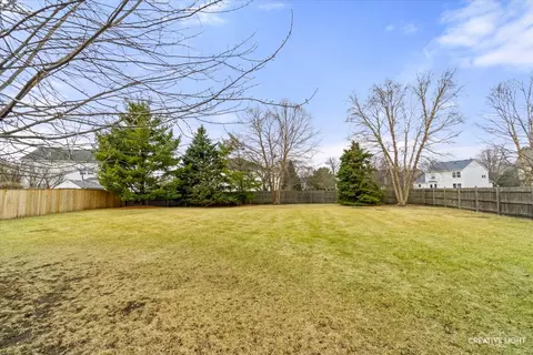 Exterior - 2019 Gleneagle Dr, Plainfield, IL 60586 photo 4 of 6