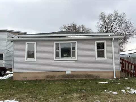 1116 Chestnut St, Ottawa, IL 61350