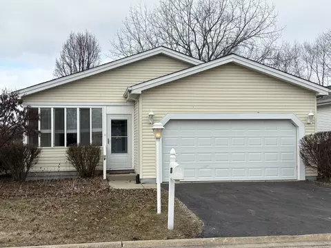 272 Rodeo Dr, Grayslake, IL 60030