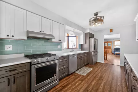 Kitchen - 720 E Harrison Ave, Wheaton, IL 60187 photo 2 of 4