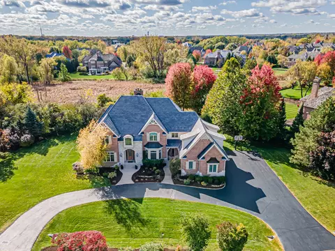 4952 Trillium Trl, Long Grove, IL 60047