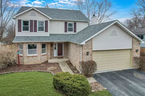 303 Fox Chase Dr N, Oswego, IL 60543