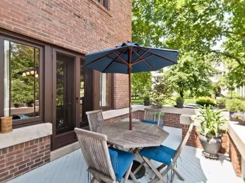 Exterior - 1201 E 56th St, Chicago, IL 60637 photo 5 of 8