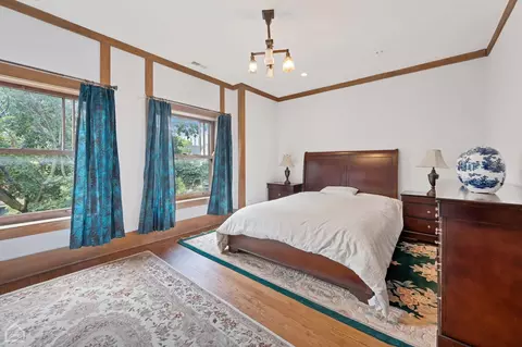 Bedroom - 1201 E 56th St, Chicago, IL 60637 photo 3 of 3