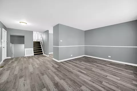 Living - 911 E 76th St, Chicago, IL 60619 photo 2 of 4