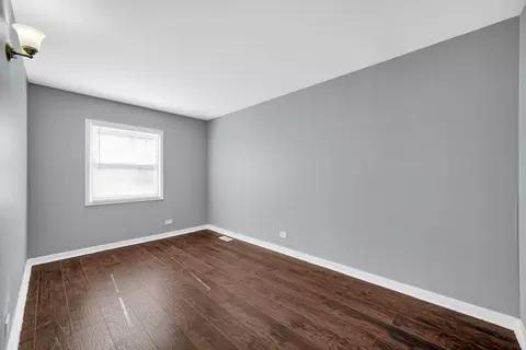 Bedroom - 911 E 76th St, Chicago, IL 60619 photo 2 of 3