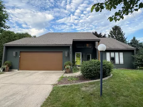 2104 Morningview Pl, Champaign, IL 61822