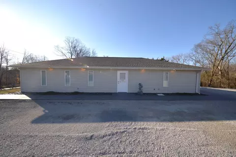 16275 N Illinois 37 Hwy, Mount Vernon, IL 62864