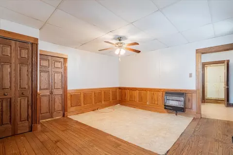 Living - 321 E 2nd St, El Paso, IL 61738 photo 4 of 5