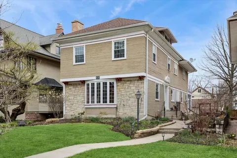 426 N Scoville Ave, Oak Park, IL 60302
