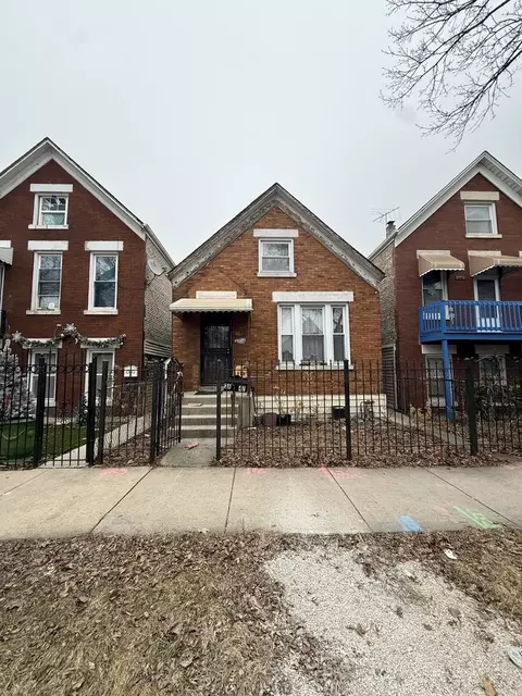 2847 S Harding Ave, Chicago, IL 60623