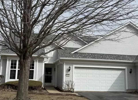 1528 Countryside Dr, Shorewood, IL 60404