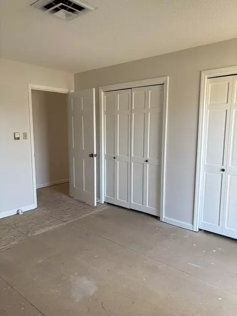 Bedroom - 707 E Boulevard St, Marion, IL 62959 photo 2 of 4