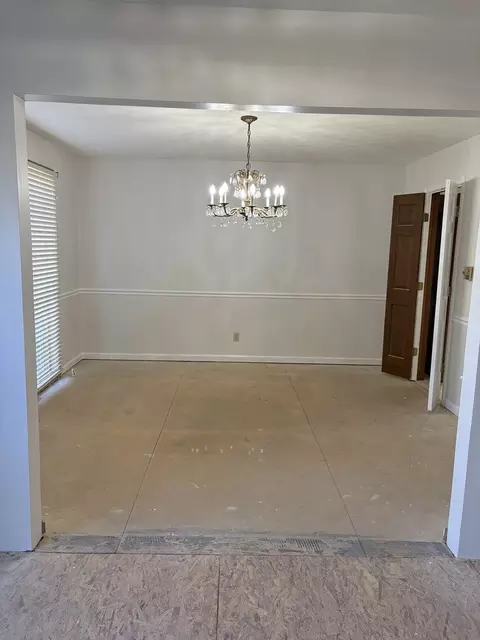 Other - 707 E Boulevard St, Marion, IL 62959 photo 1 of 2