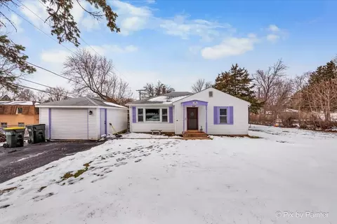 1103 Cherry St, Lake In The Hills, IL 60156