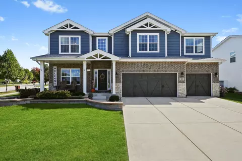 405 Locust Ln, Peotone, IL 60468