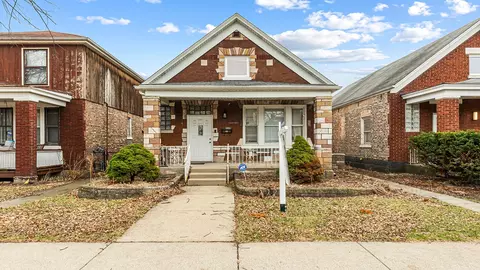 2315 Harvey Ave, Berwyn, IL 60402