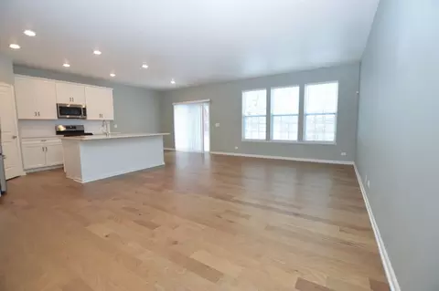 Living - 1029 Draper Rd, Mchenry, IL 60050 photo 1 of 2