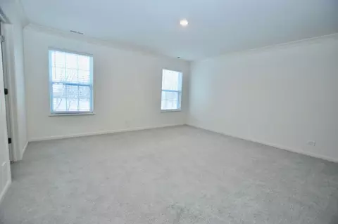 Bedroom - 1029 Draper Rd, Mchenry, IL 60050 photo 3 of 4