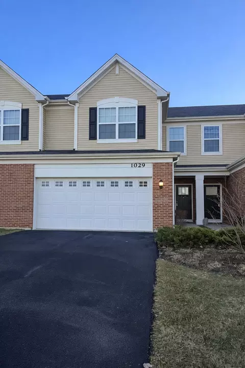 1029 Draper Rd, Mchenry, IL 60050