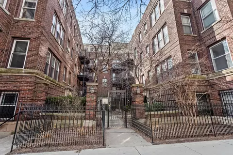 3648 N Pine Grove Ave #G, Chicago, IL 60613