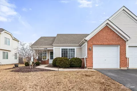 1308 Kettleson Dr, Minooka, IL 60447