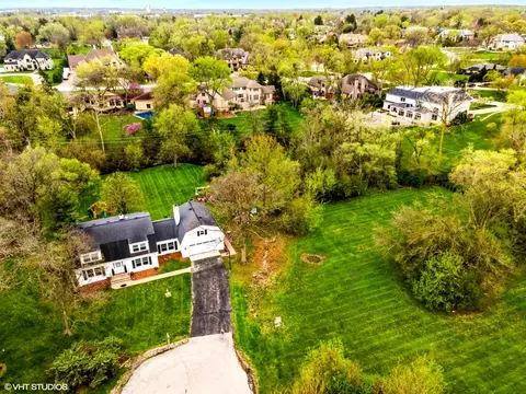 6420 Thurlow St, Willowbrook, IL 60527 photo 5