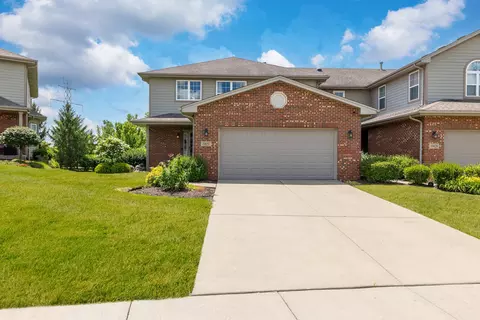 19830 Mulroy Cir, Tinley Park, IL 60487
