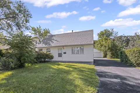 243 Arcadia St, Park Forest, IL 60466