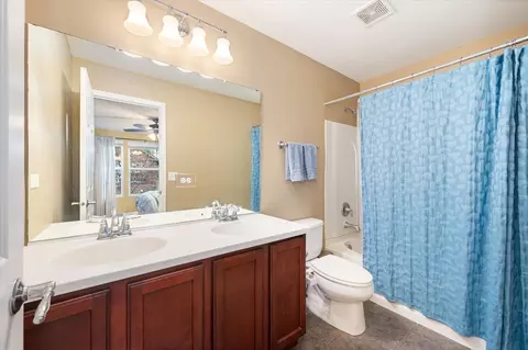 Bath - 240 Devoe Dr, Oswego, IL 60543 photo 2 of 3