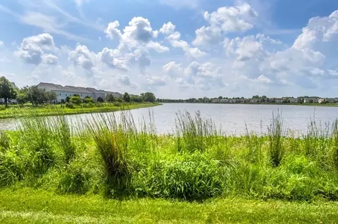 View/Area - 240 Devoe Dr, Oswego, IL 60543 photo 3 of 3